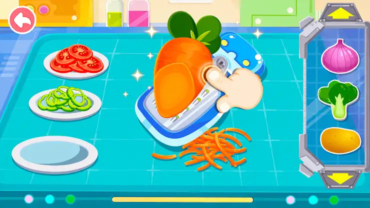 Little Panda's Space Kitchen screenshot 2